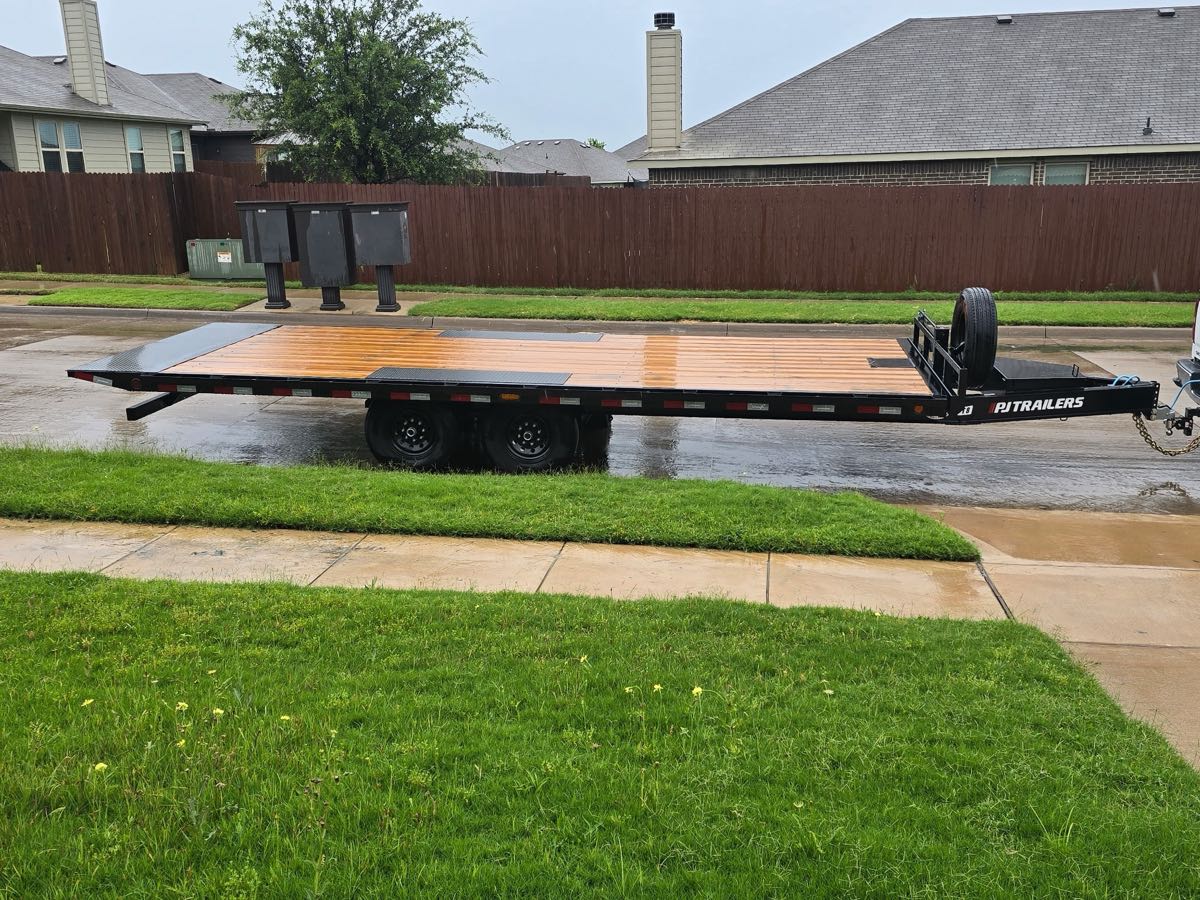 Silverback 24ft deckover tilt flatbed trailer rental — Fort Worth and Dallas, TX